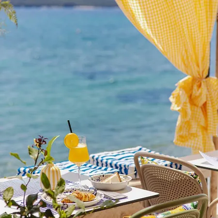 Mimbelli Guest house