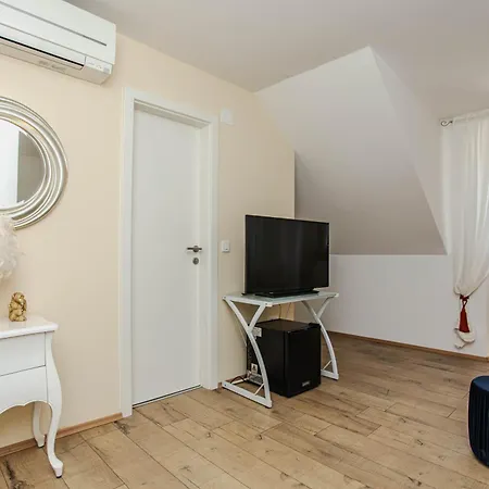 Mimbelli Pensjonat Orebić